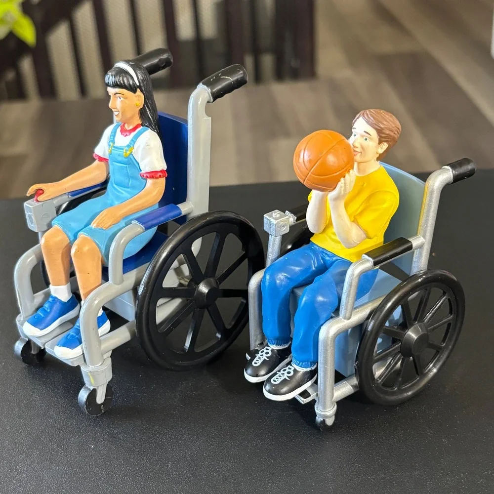 Lakeshore Differing Abilities Dolls/Figures 7pc D2-7